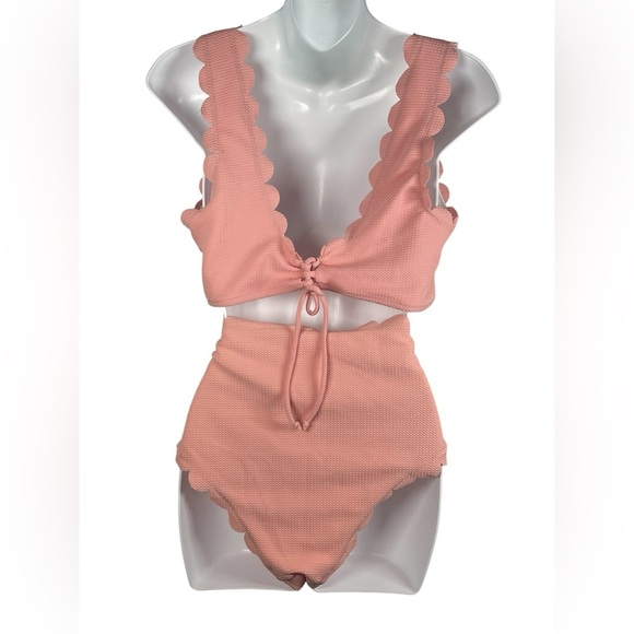 MOLYBELL Chic Scalloped Bikini Set in Light Pink Size XL - Picture 4 of 9
